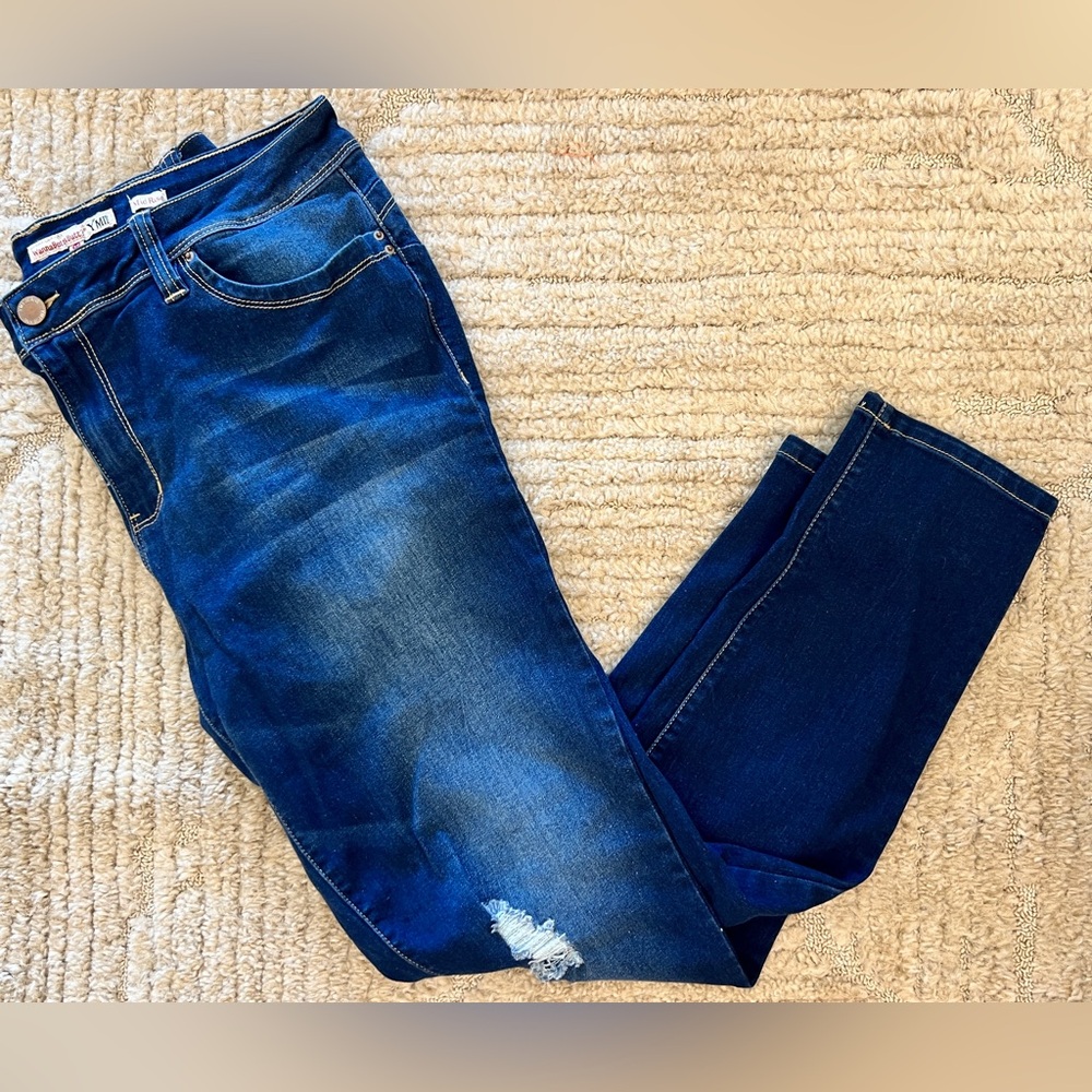 YMI Wanna Betta Butt Mid Rise Distressed Skinny Jean, Size 17